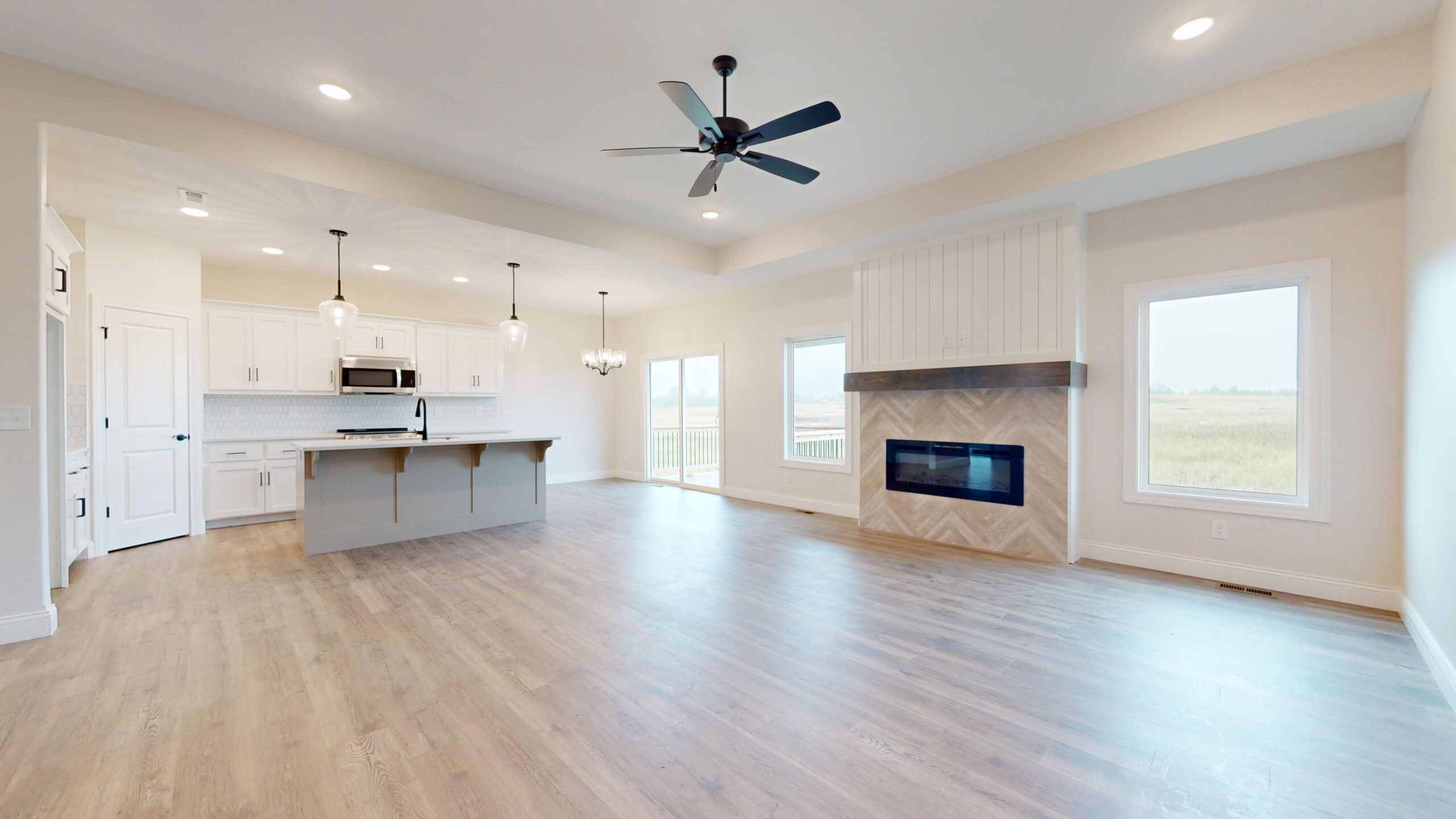 Adalyn-20814-W-188th-09242025_114644