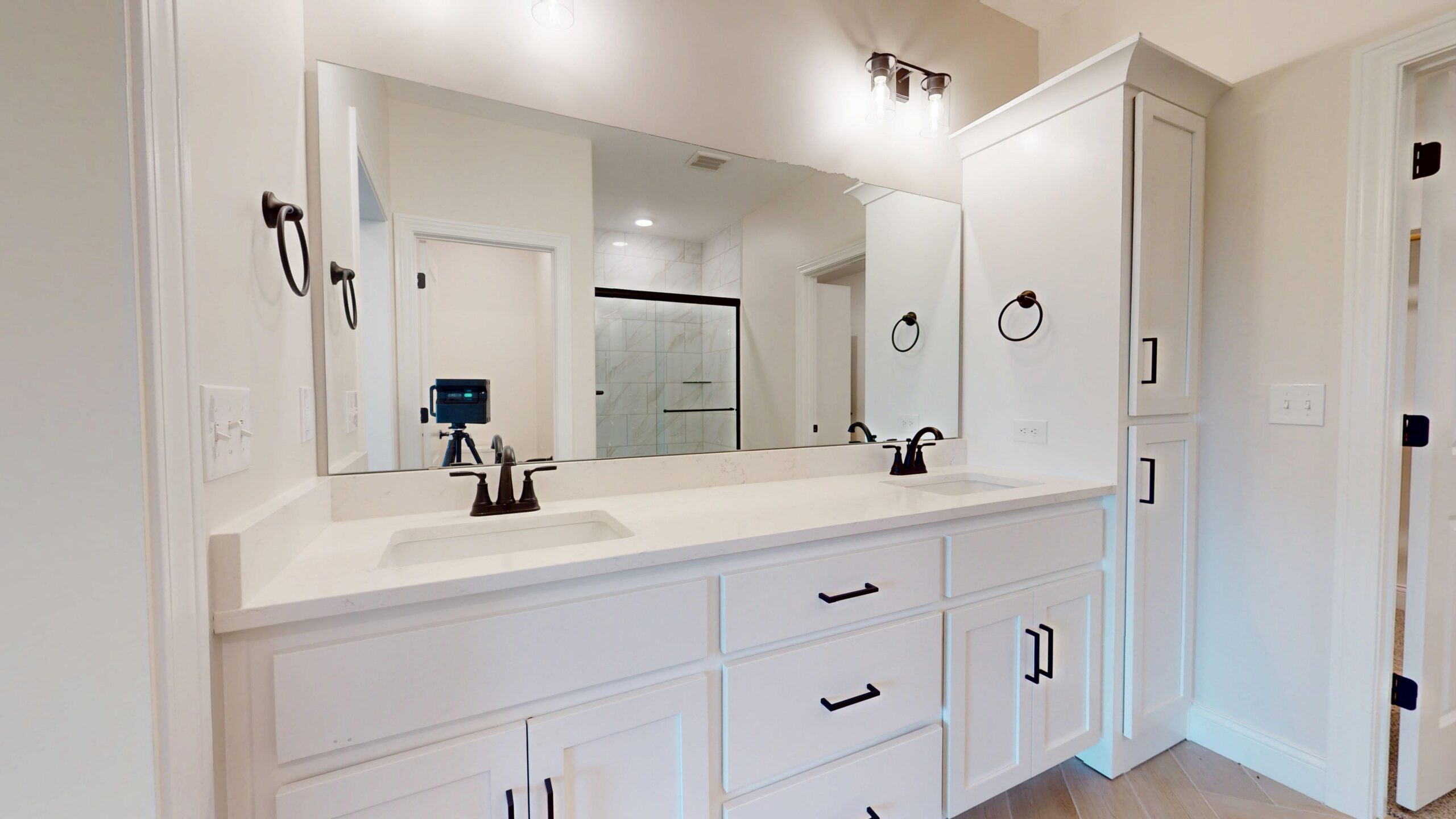 Adalyn-20814-W-188th-09242025_115613