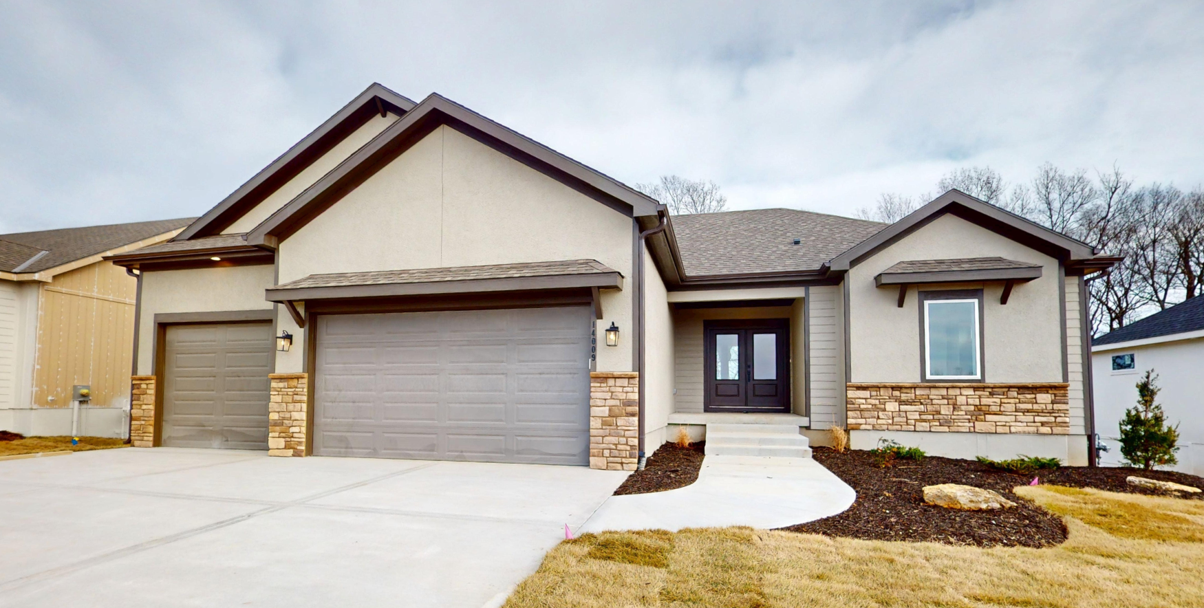 14009 S Landon St Front