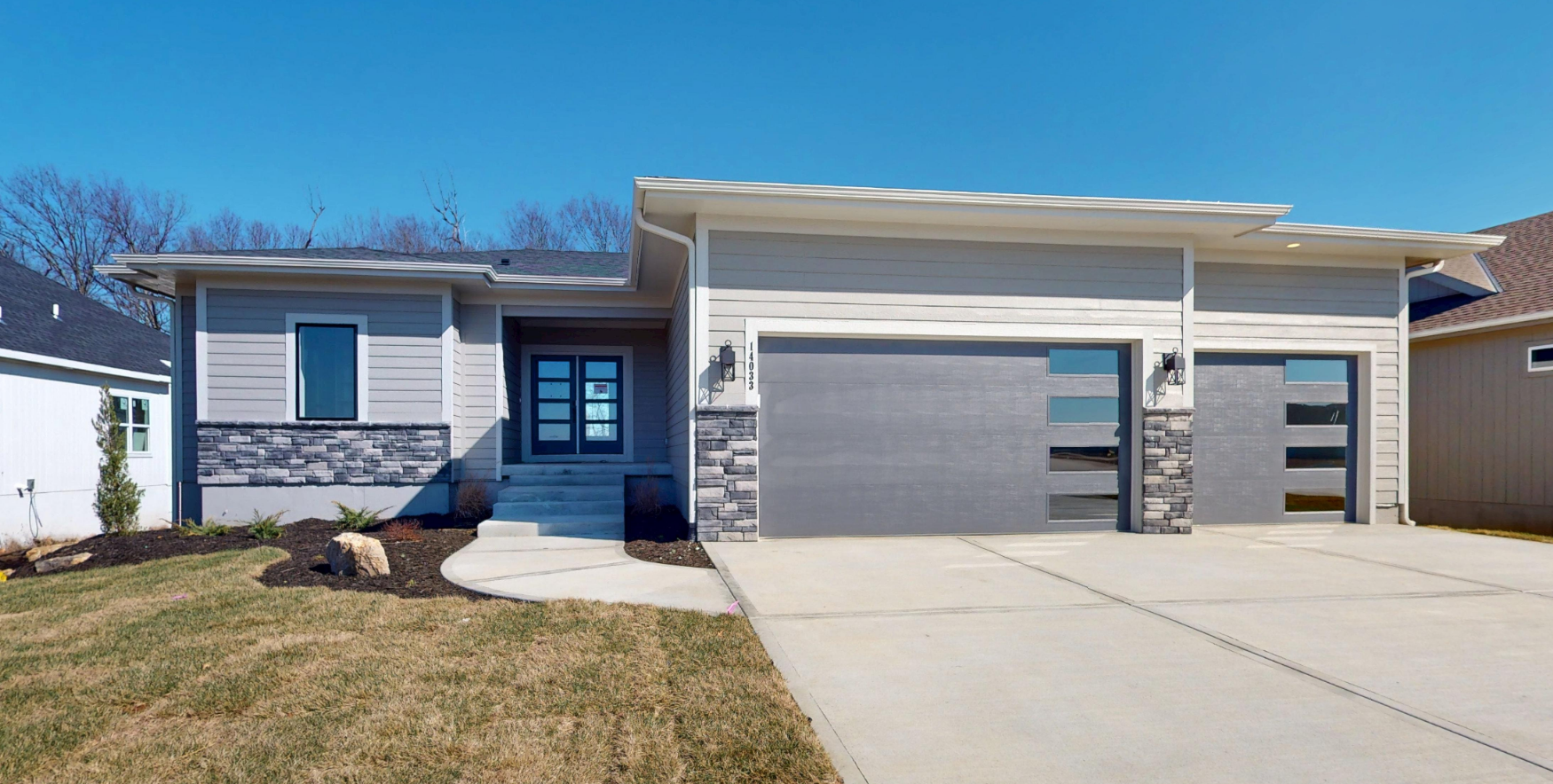 14033 S Landon St front