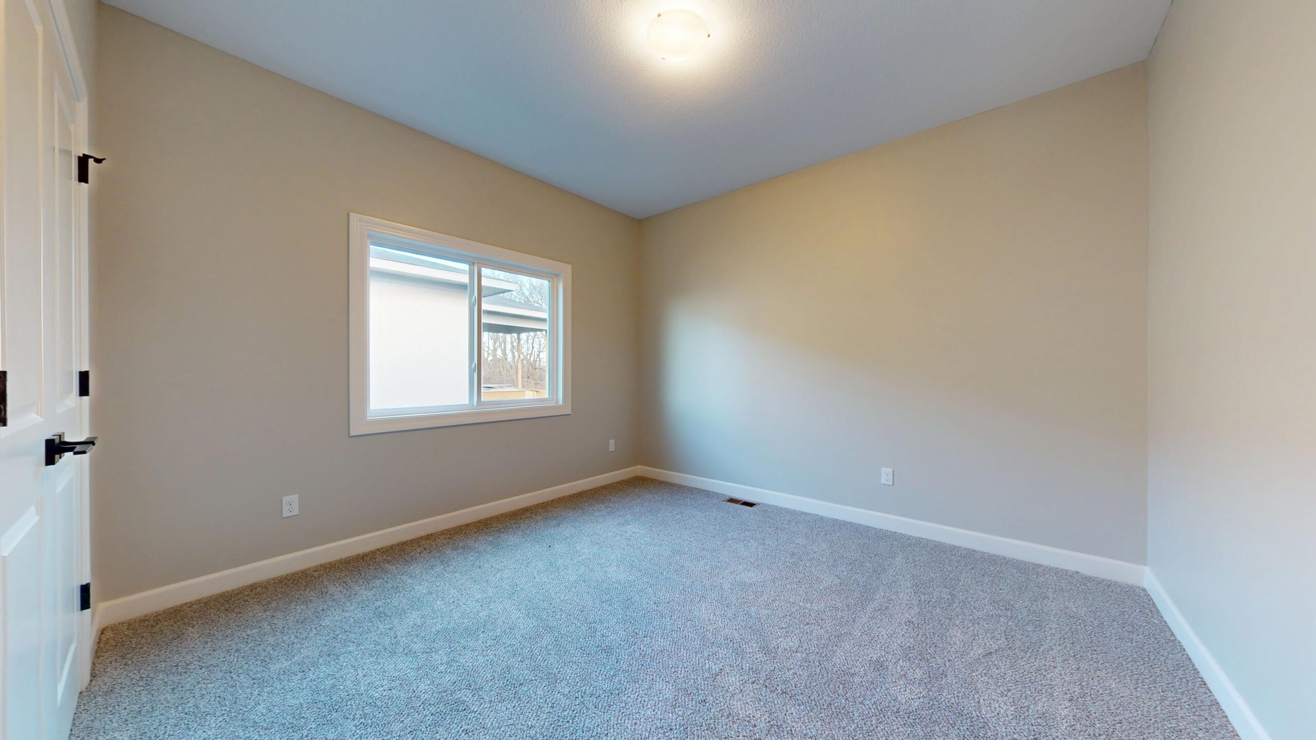 14045-S-Landon-St-12312025_140647