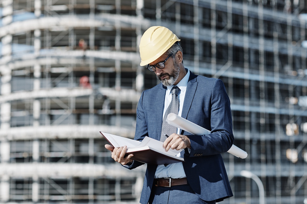 why hire an experienced commercial contractor